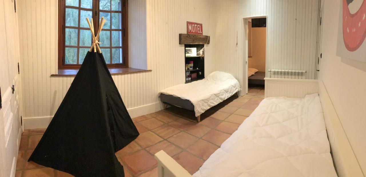 Bed and Breakfast Domaine Du Moulin Mouzieys-Teulet Екстер'єр фото